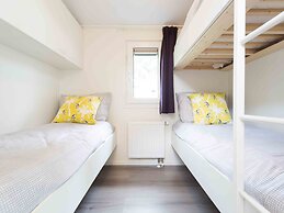 Comfortable Chalet sea at 3.5 km, in Egmond