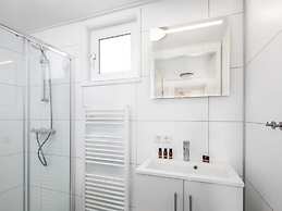 Modern Lodge With Washing Machine, Beach at Walking Distance