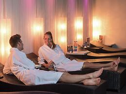 Modern Chalet With Dishwasher, Near the Beach