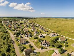 Modern Chalet With Dishwasher, Near the Beach