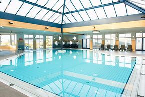 Modern Chalet With Dishwasher, Near the Beach