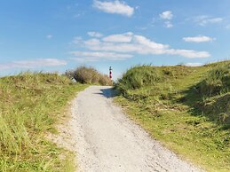 Modern Chalet With Dishwasher, Near the Beach