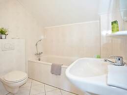 House With Garden in a Holiday Park in Limburg