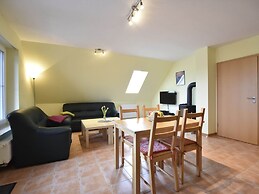 Idyllisches Ferienhaus mit Ueberdachter Terrasse