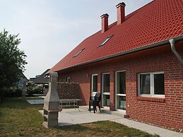 Idyllisches Ferienhaus mit Ueberdachter Terrasse