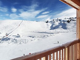 Chalet in Paradiski With Spa & Pool Access