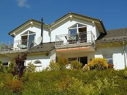 2 Separate Flats With Balcony on the ski Slope