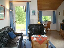 Bungalow im Feriendorf Uslar mit Gartenterrasse