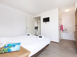 Detached Single Story Holiday Home Near the Sea