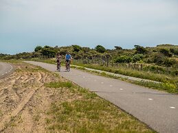 Charming Chalet With Dishwasher in Noordwijk
