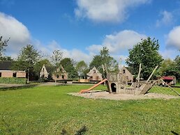 Cozy Furnished House with Garden near Nature Reserve
