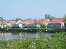 Detached House With Dishwasher Near Hoorn