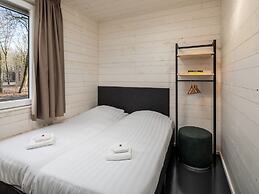 Modern Lodge With two Bathrooms Within Green Surroundings