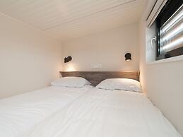 Great Lodge with Microwave Oven near Beach