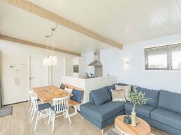 Great Lodge with Microwave Oven near Beach