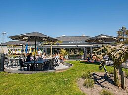 Modern Chalet With Dishwasher in Noordwijk Near the Sea