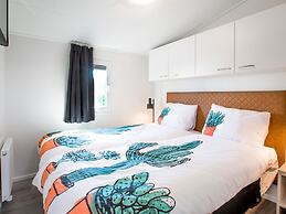 Modern Chalet With Dishwasher in Noordwijk Near the Sea