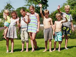 Modern Chalet With Dishwasher in Noordwijk Near the Sea