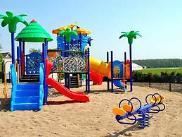 Modern Chalet With Dishwasher in Noordwijk Near the Sea