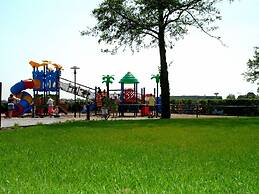 Modern Chalet With Dishwasher in Noordwijk Near the Sea