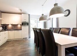 Nature-set Villa With Microwave Oven