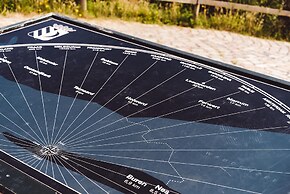 Thatched Villa With two Bathrooms Near the Beach