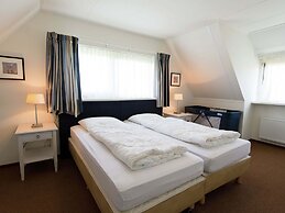 Thatched Villa With two Bathrooms Near the Beach