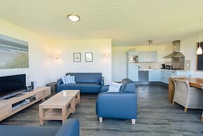 Thatched Villa With two Bathrooms Near the Beach