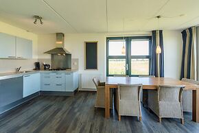 Thatched Villa With two Bathrooms Near the Beach