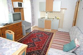 Cozy Apartment in Feld am See near Ski Slopes