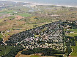 Spacious Holiday Home With Fireplace on Texel