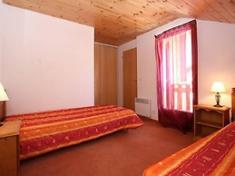 Spacious Alpine Chalet