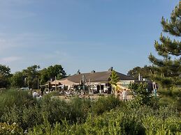 Detached Single Story Holiday Home Near the Sea