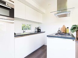 Comfortable Chalet With Dishwasher in Noordwijk