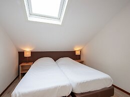 Comfortable Villa With Four Bathrooms, in Green Surroundings