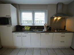 Comfortable Villa With Four Bathrooms, in Green Surroundings