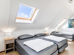Luxurious Villa With Bath and Dishwasher Near a Nature Reserve
