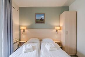 Apartment in De Koog With Free Parking