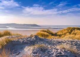 Apartment in De Koog With Free Parking