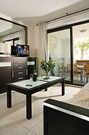 Luxury Apartment With Large Terrace
