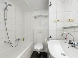 Restyled Apartment not far From the Beach and Sea, on Texel