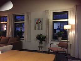 Nice Holiday Home with Dishwasher near Beach