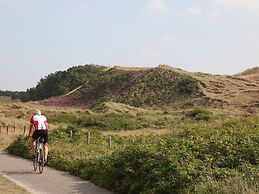 Nice Holiday Home with Dishwasher near Beach