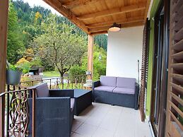 Spacious Chalet in Leogang near Ski Area