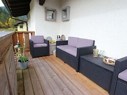 Spacious Chalet in Leogang near Ski Area