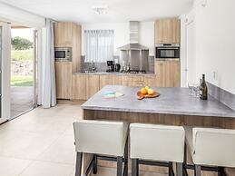 Cozy Villa in Nieuwvliet With Sauna