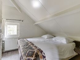 Holiday Home at Bedafse Bergen