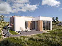 Modern Bungalow With two Bathrooms, 500 m. From the Beach