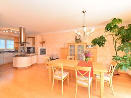 Charming Apartment With Terrace in Deggendorf