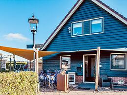 Cozy Holiday Home With Terrace